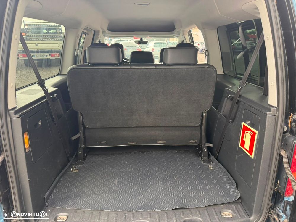 VW Caddy 2.0 TDi BM Highline DSG - 36