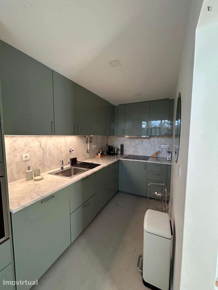 Quarto - localizado em Telheiras Lisbon - Grande imagem: 3/7