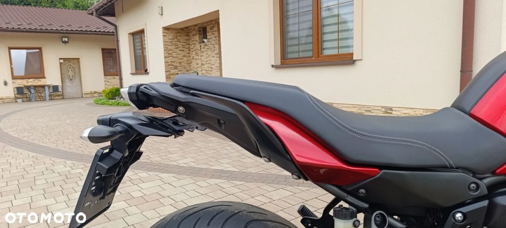Yamaha MT - 26