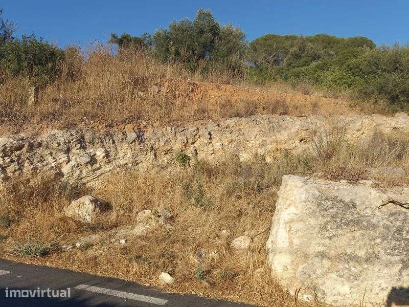 Terreno Urbano em Paderne/Albufeira - Grande imagem: 3/12