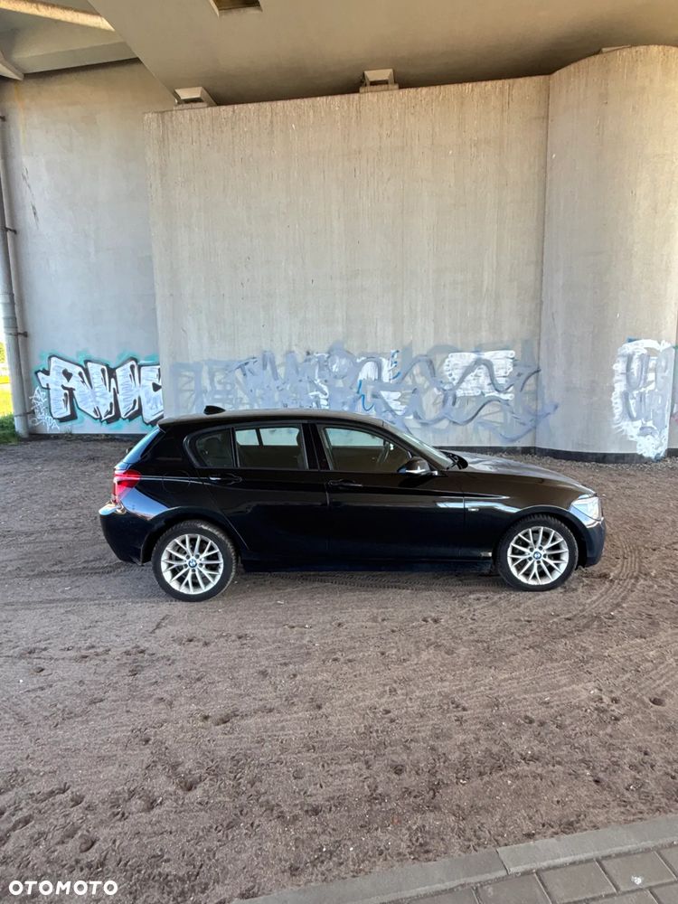 BMW Seria 1 120d Sport Line - 14
