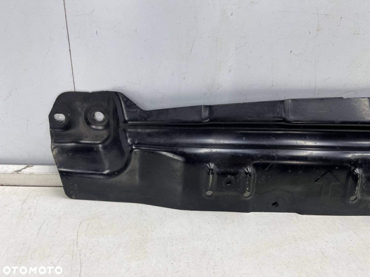 Belka zderzaka VW Touareg I 7L Audi Q7 4L 02-10r. przednie dolne wzmocnienie pod chłodnice przód - 3