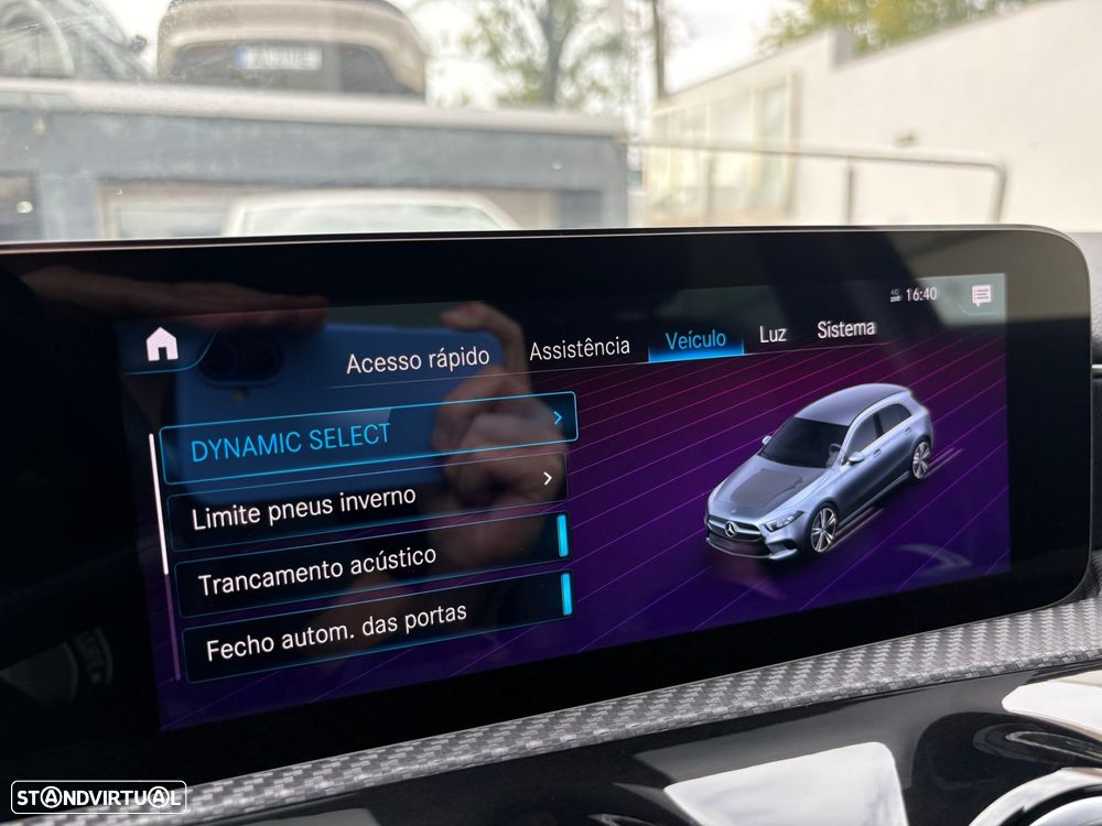 Mercedes-Benz A 200 Style Plus Aut. - 34