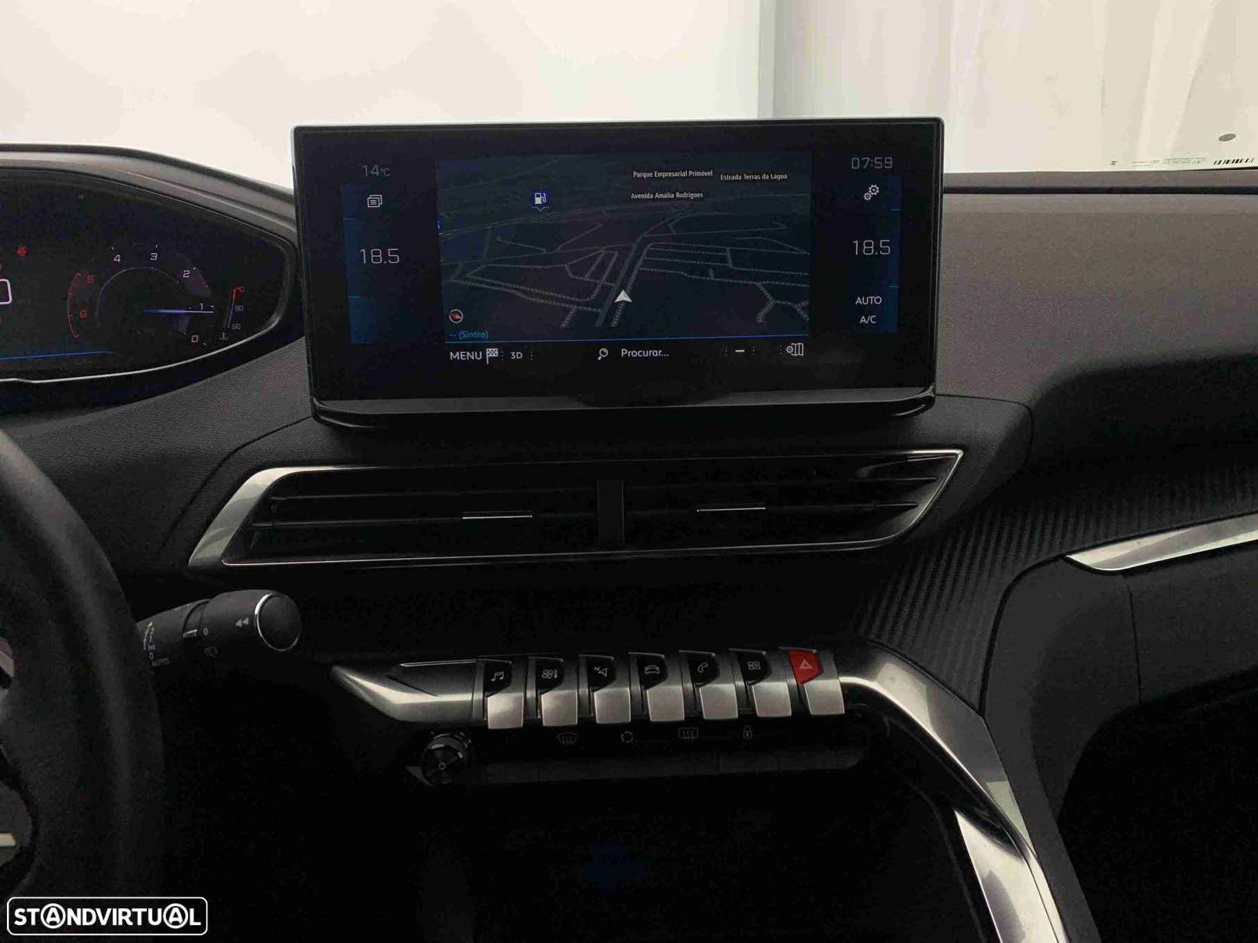 Peugeot 5008 1.5 BlueHDi Allure Pack EAT8 - 22