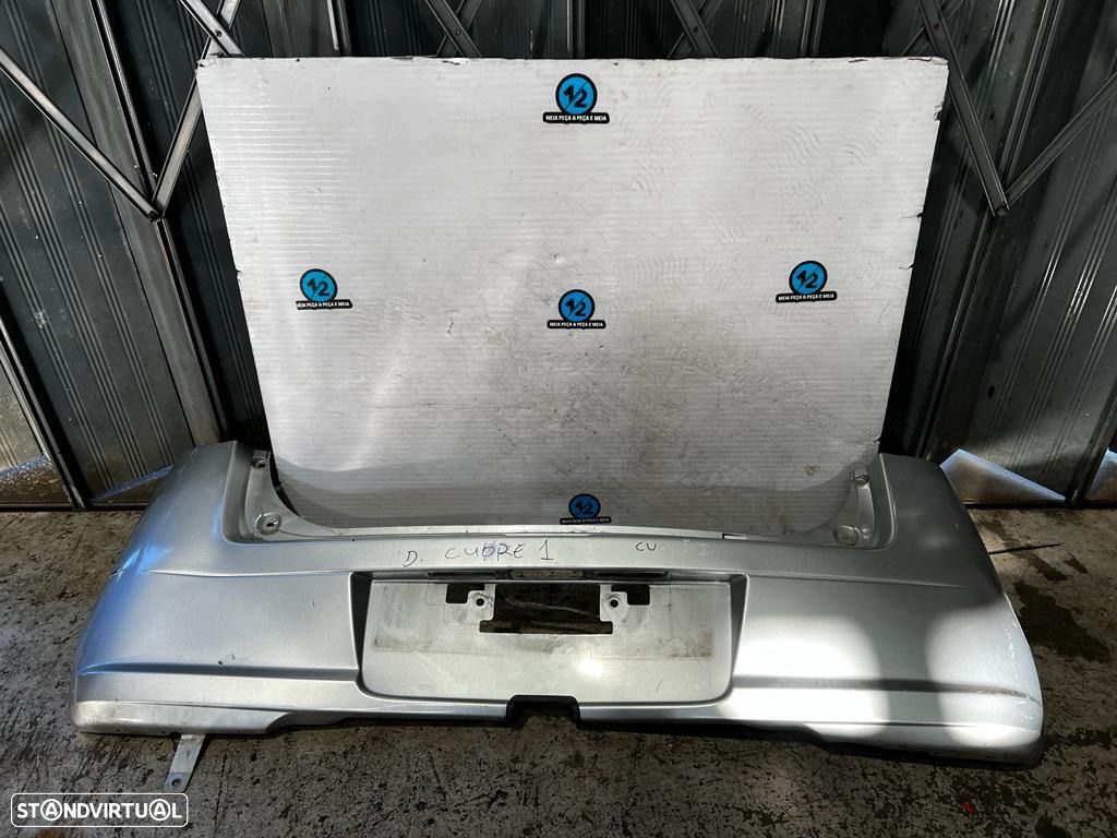 Parachoques traseiro Daihatsun Cuore - 1