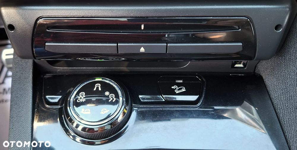 Peugeot 5008 1.5 BlueHDi GT S&S - 21
