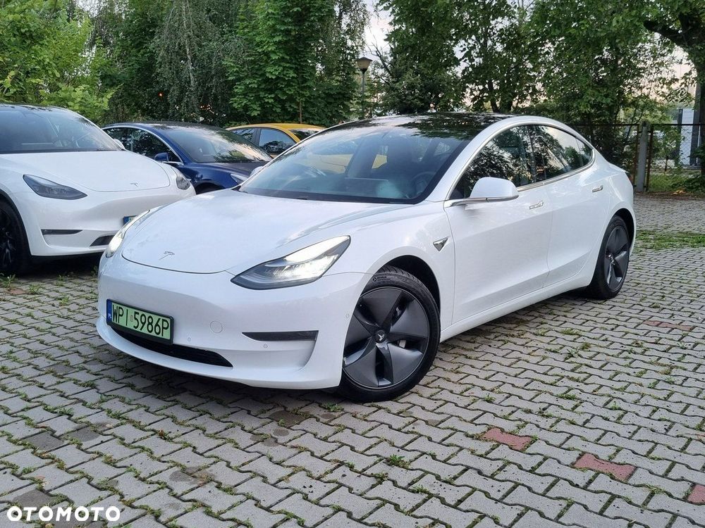 Tesla Model 3 Langstreckenbatterie Allradantrieb Dual Motor - 1