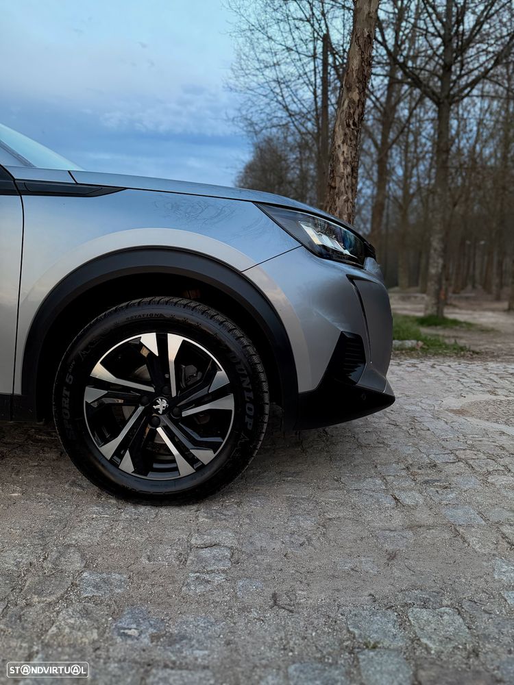 Peugeot 2008 PureTech 130 Allure - 4