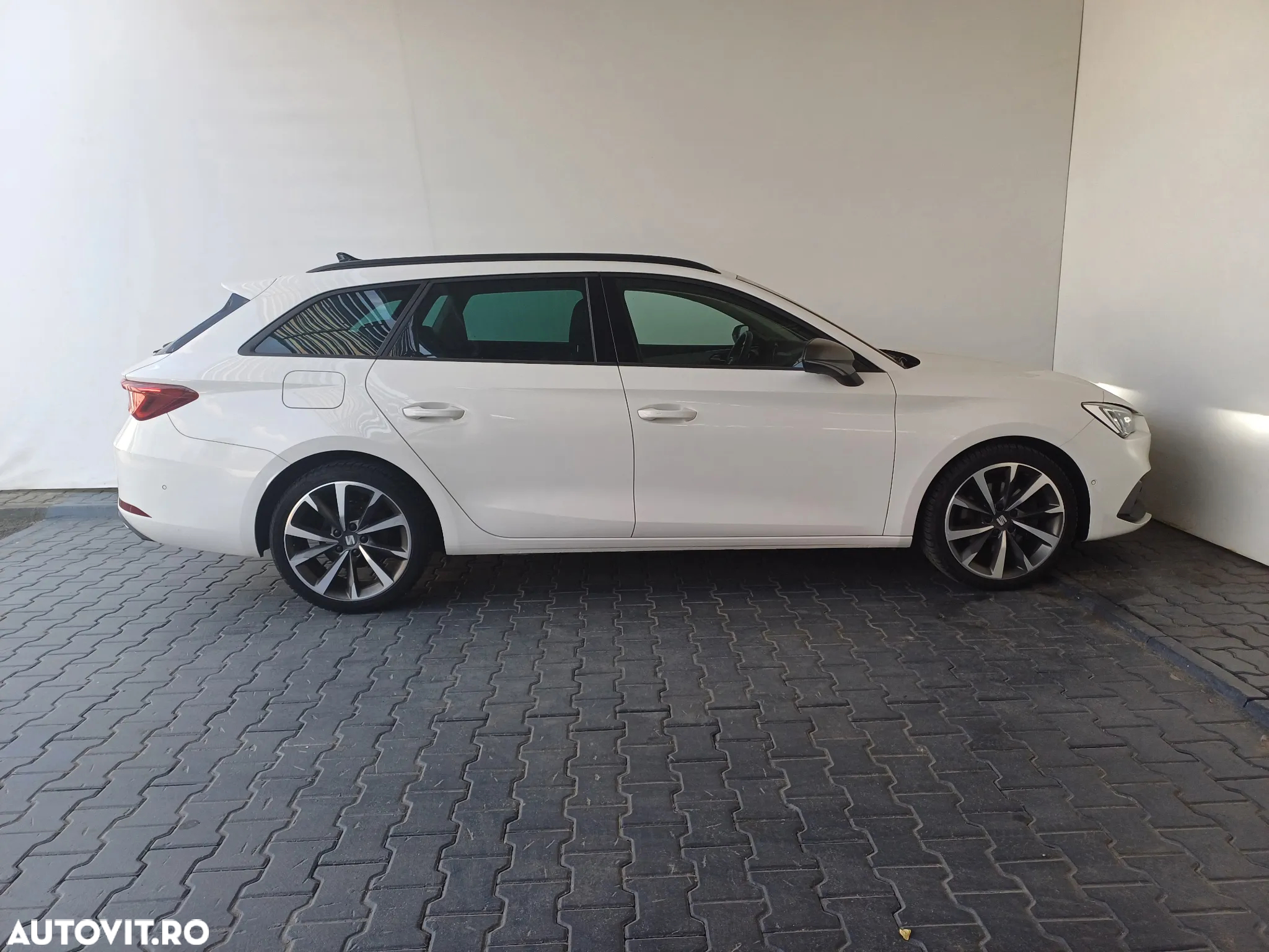 Seat Leon ST 2.0 TDI Start&Stop DSG FR - 38