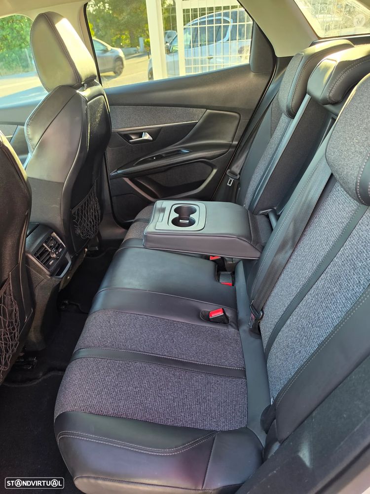 Peugeot 3008 1.6 BlueHDi Allure - 21