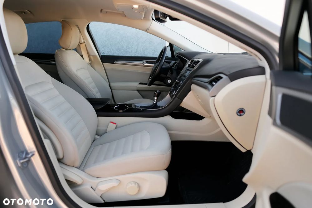Ford Mondeo 1.5 EcoBoost Gold X (Trend) - 22