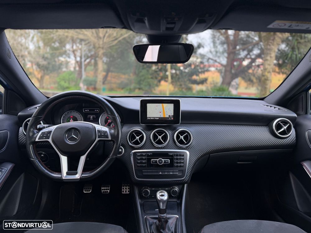 Mercedes-Benz A 180 CDI AMG Line - 9