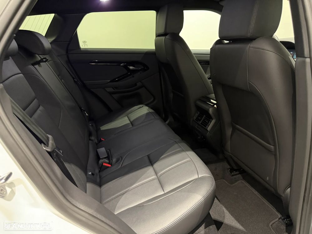 Land Rover Range Rover Evoque 1.5 P270e AWD S Auto - 9
