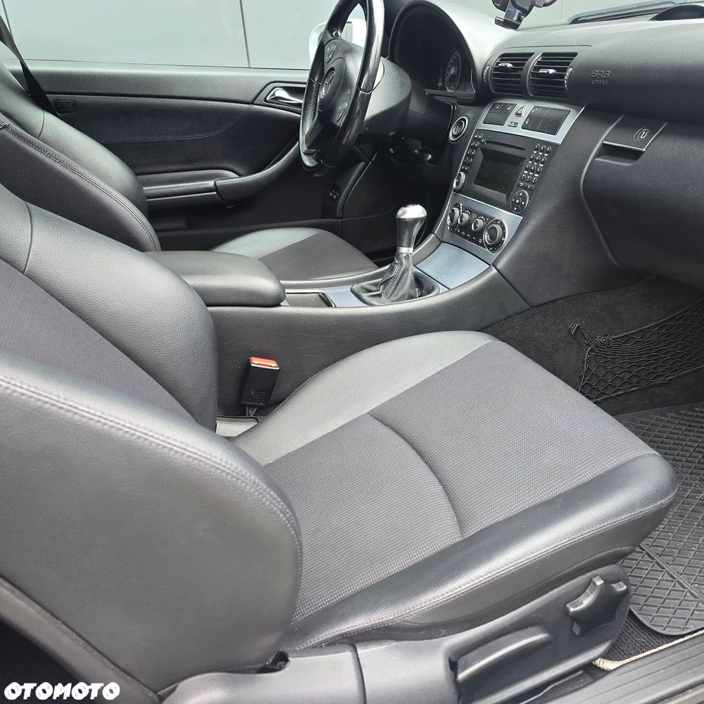 Mercedes-Benz CLC - 12