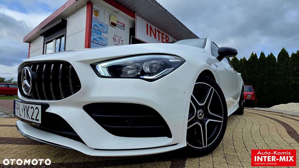 Mercedes-Benz CLA - 12