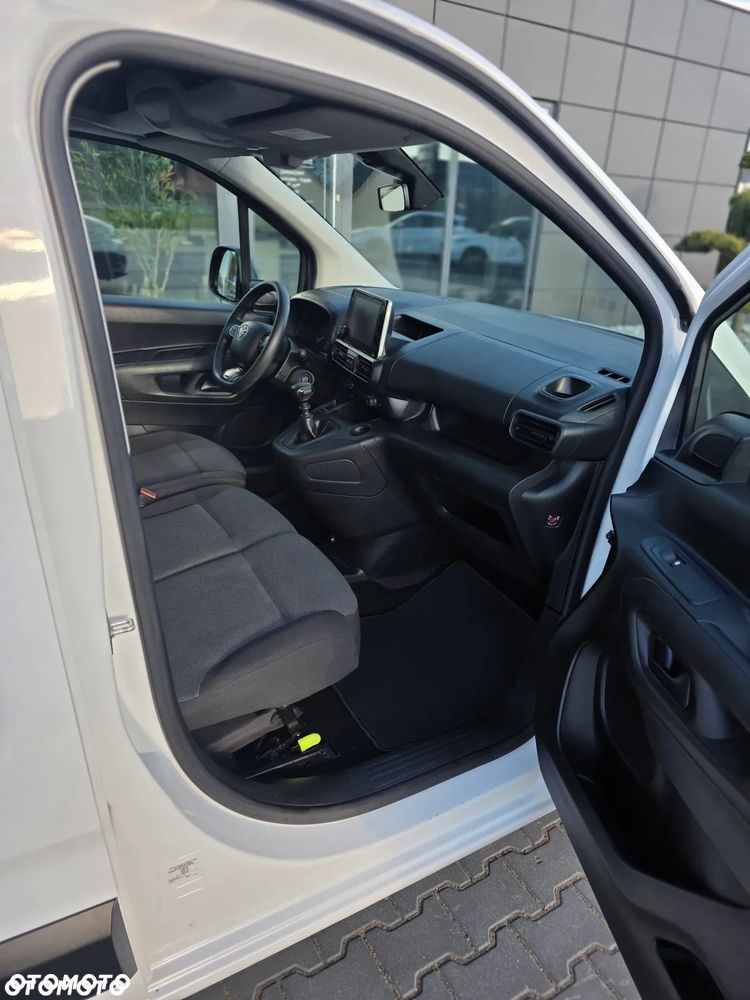 Toyota Proace City 2.0t 1.5 D-4d 100KM  3 OSOBOWA Furgon Blaszak BEZWYPADKOWA z Polskiego Salonu I Pierwszy i Jedyny Właściciel I Pełna Faktura Vat 23% - 23
