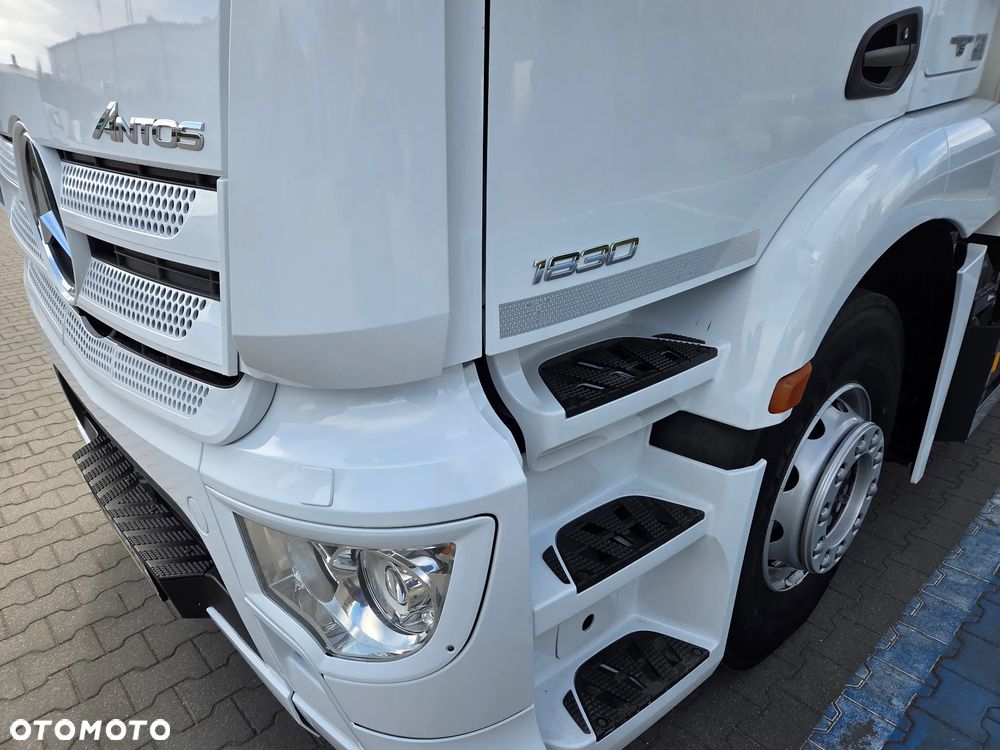 Mercedes-Benz Antos atego actros 1830 - 3