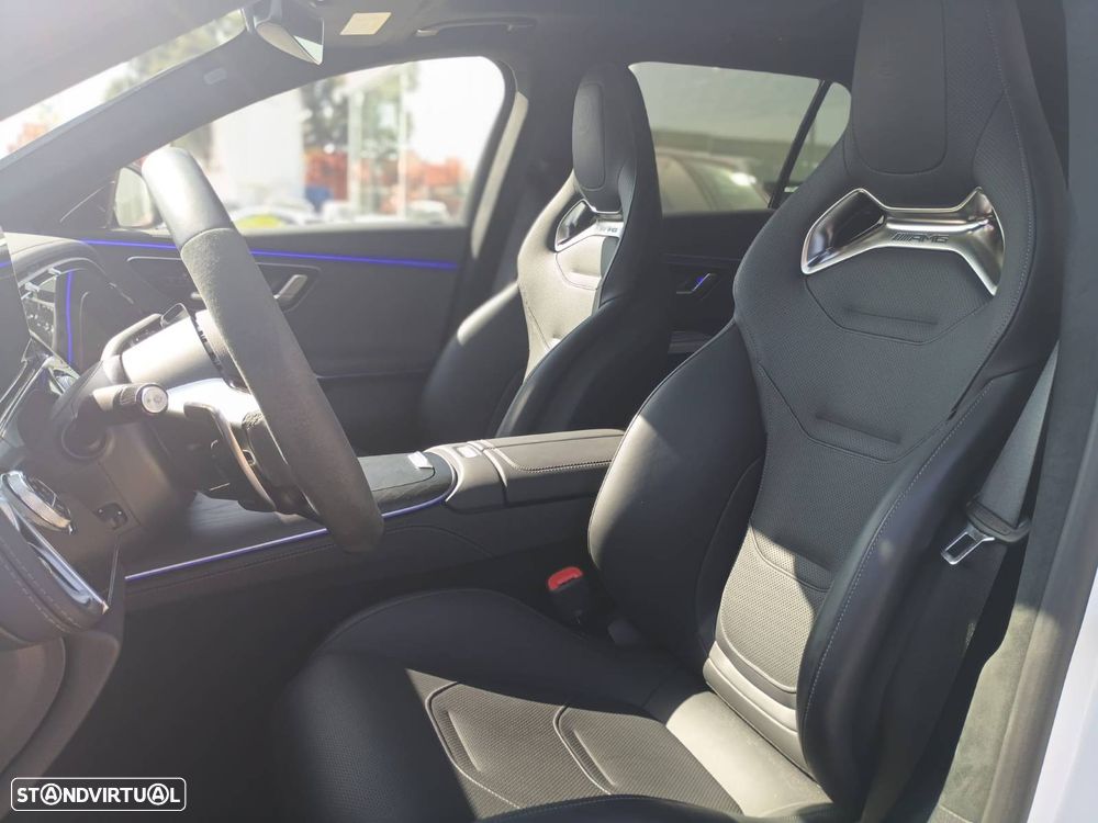 Mercedes-Benz E 53 AMG Hybrid 4Matic+ - 5