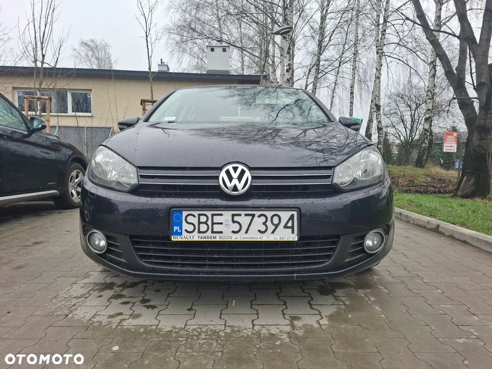 Volkswagen Golf - 6