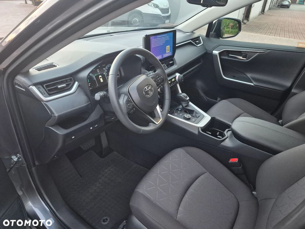 Toyota RAV4 - 7