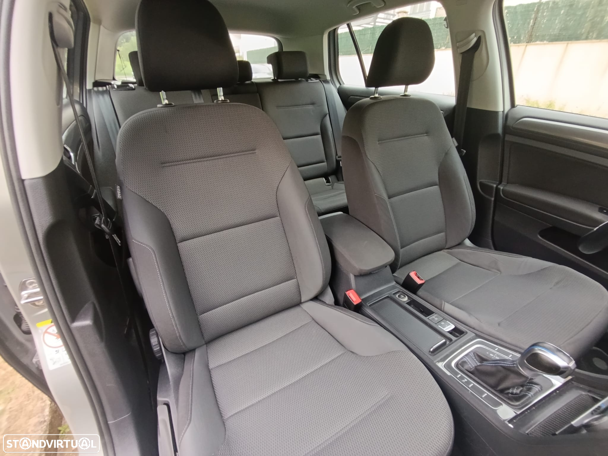 VW e-Golf AC/DC - 19