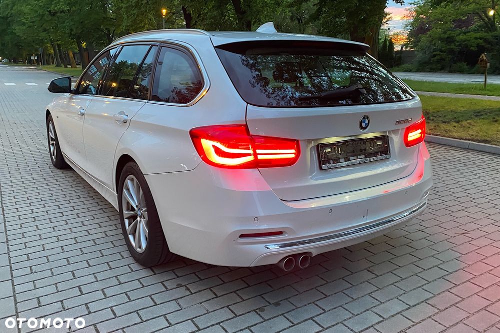 BMW Seria 3 - 24