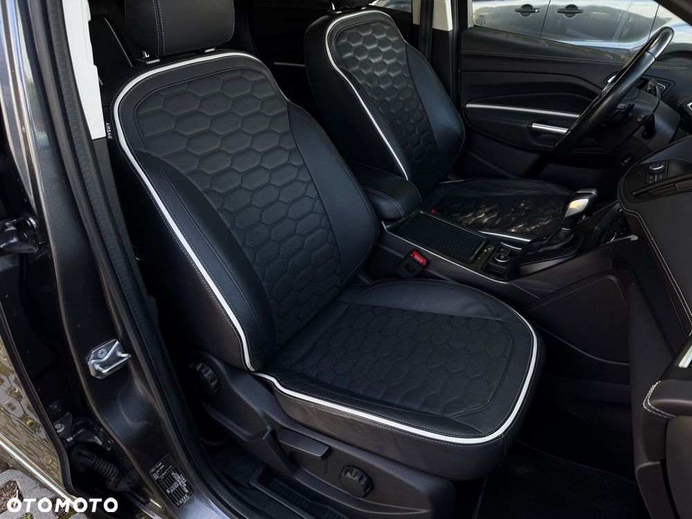 Ford Kuga 2.0 TDCi 4x4 Vignale - 15