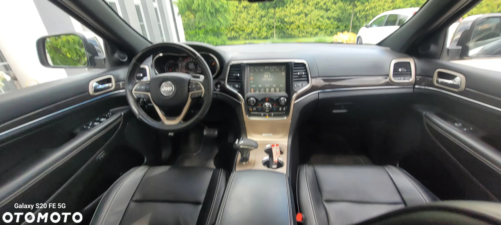 Jeep Grand Cherokee 5.7 V8 HEMI 4WD Automatik Overland - 11