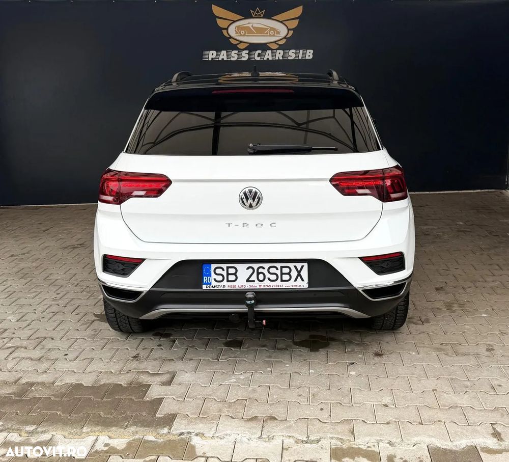 Volkswagen T-Roc 2.0 TDI SCR 4MOTION DSG Sport - 9