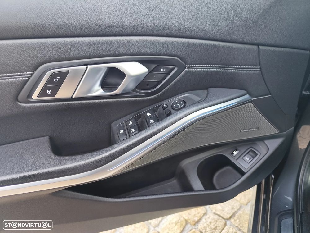 BMW 330 e Line Sport Auto - 10
