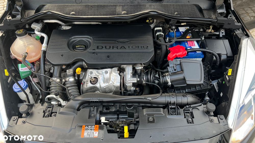 Ford Fiesta 1.5 TDCi SYNC Edition - 21