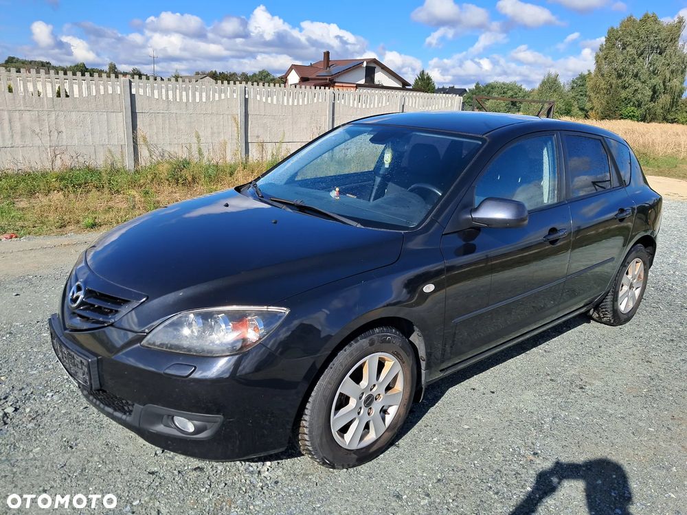 Mazda 3 1.6 Active + - 1