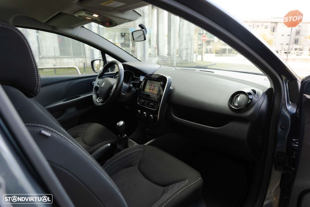 Renault Clio Sport Tourer 1.5 dCi Limited - 21