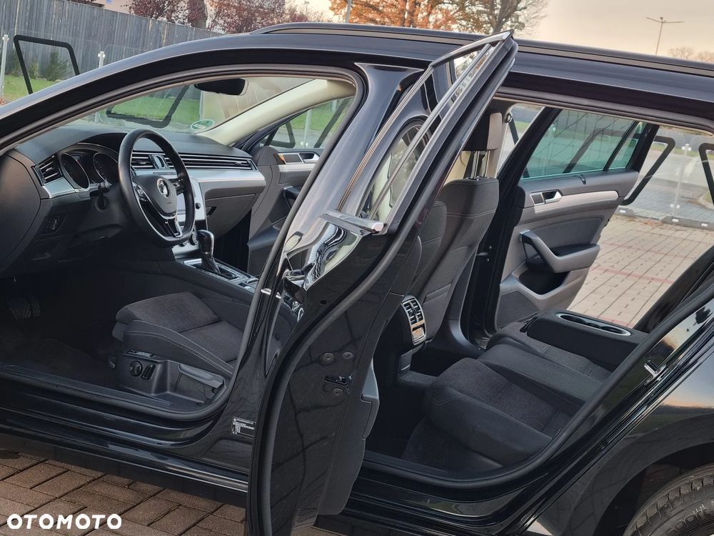 Volkswagen Passat 2.0 TDI BMT 4Mot Highline DSG - 30