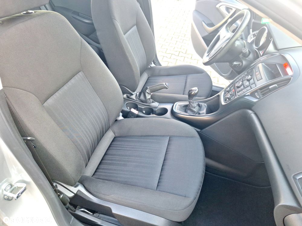 Opel Astra - 12