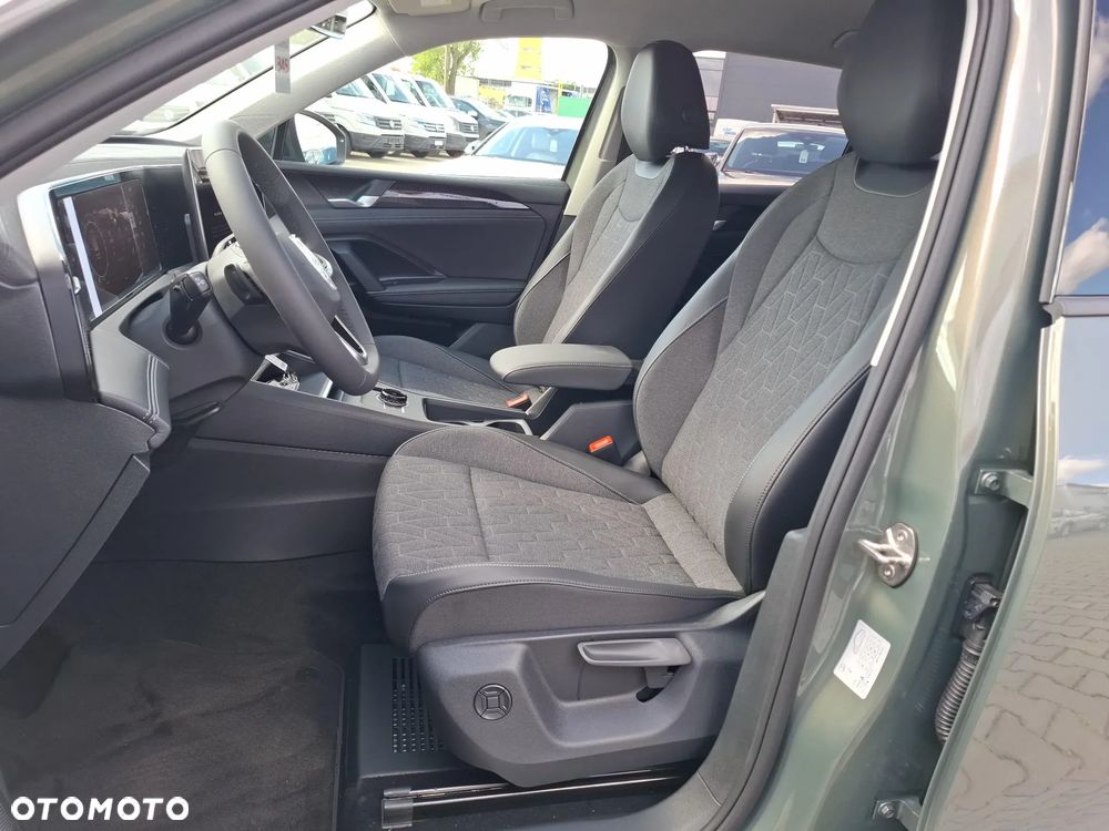 Volkswagen Tiguan 1.5 eTSI Life Plus DSG - 17