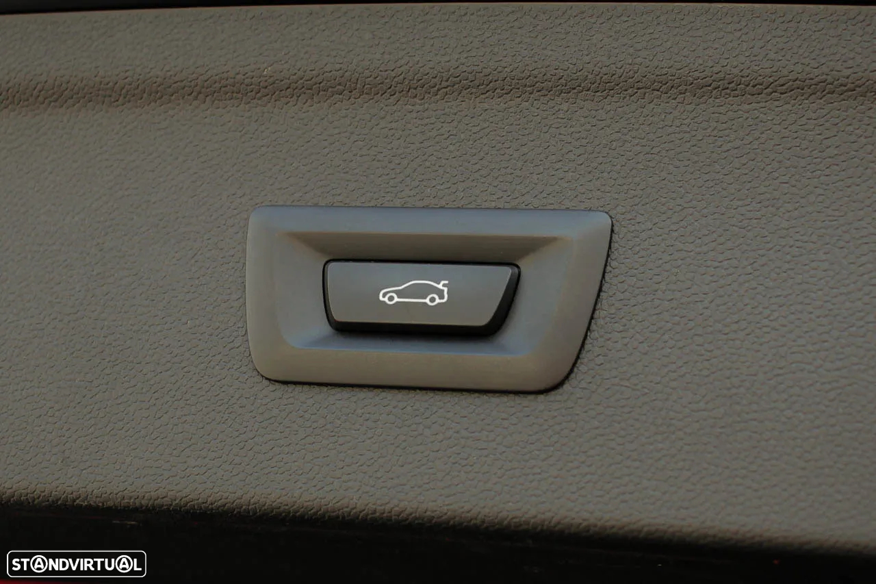 BMW iX xDrive 40 - 10