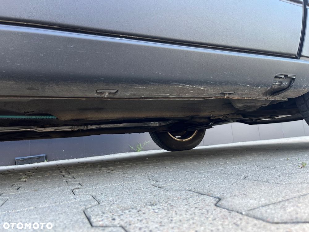 Volkswagen Passat 2.0 GT - 35