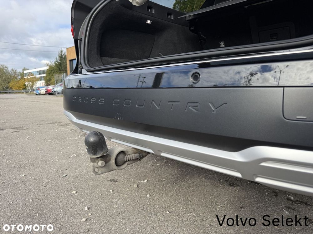 Volvo V90 Cross Country - 11