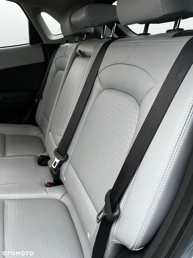 Hyundai Kona 1.6 T-GDI DCT 4WD Premium - 23