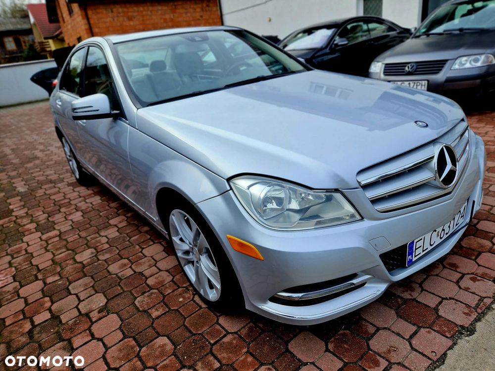 Mercedes-Benz Klasa C 250 CGI Automatik BlueEFFICIENCY - 2