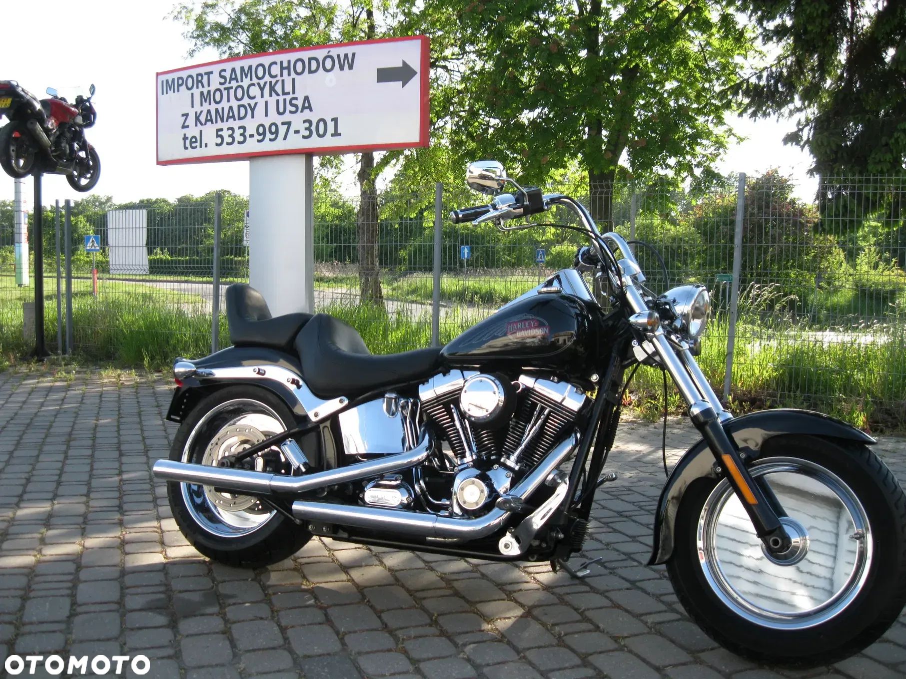 Harley-Davidson Softail Custom - 1