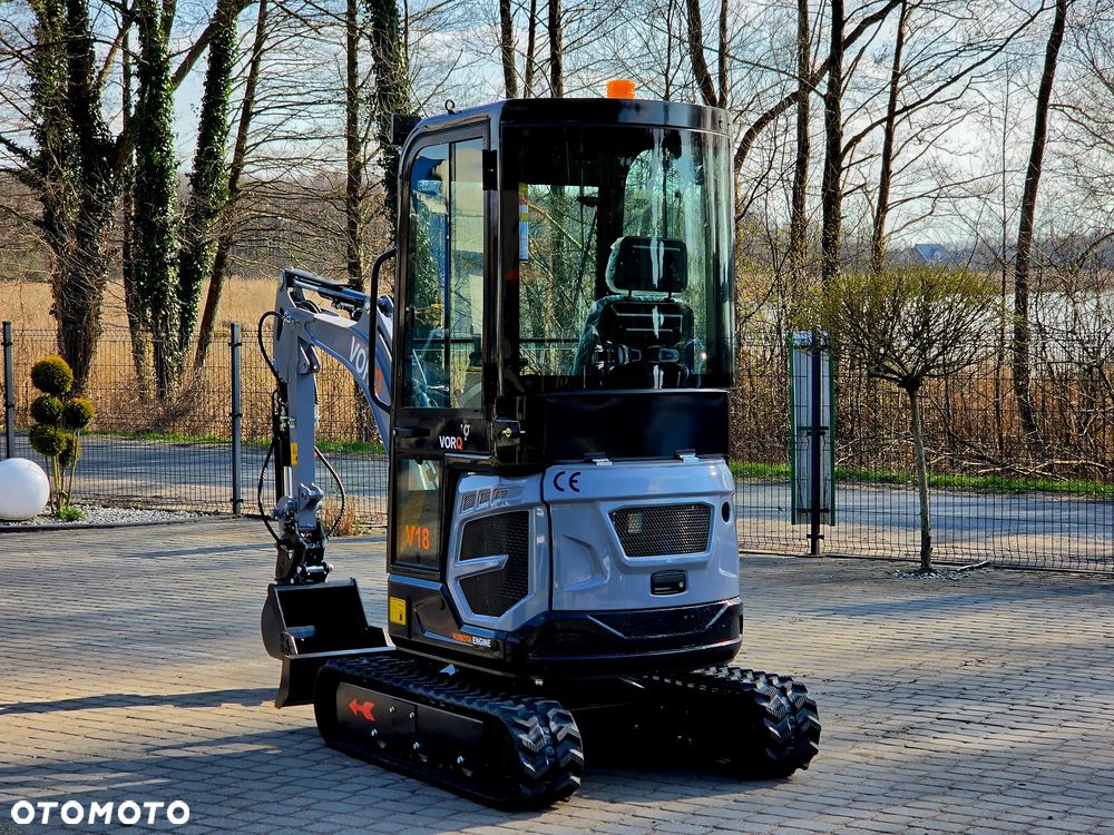 Inny Nowa minikoparka VORQ V18 - KUBOTA D722 , 3 łyżki w zestawie - 11