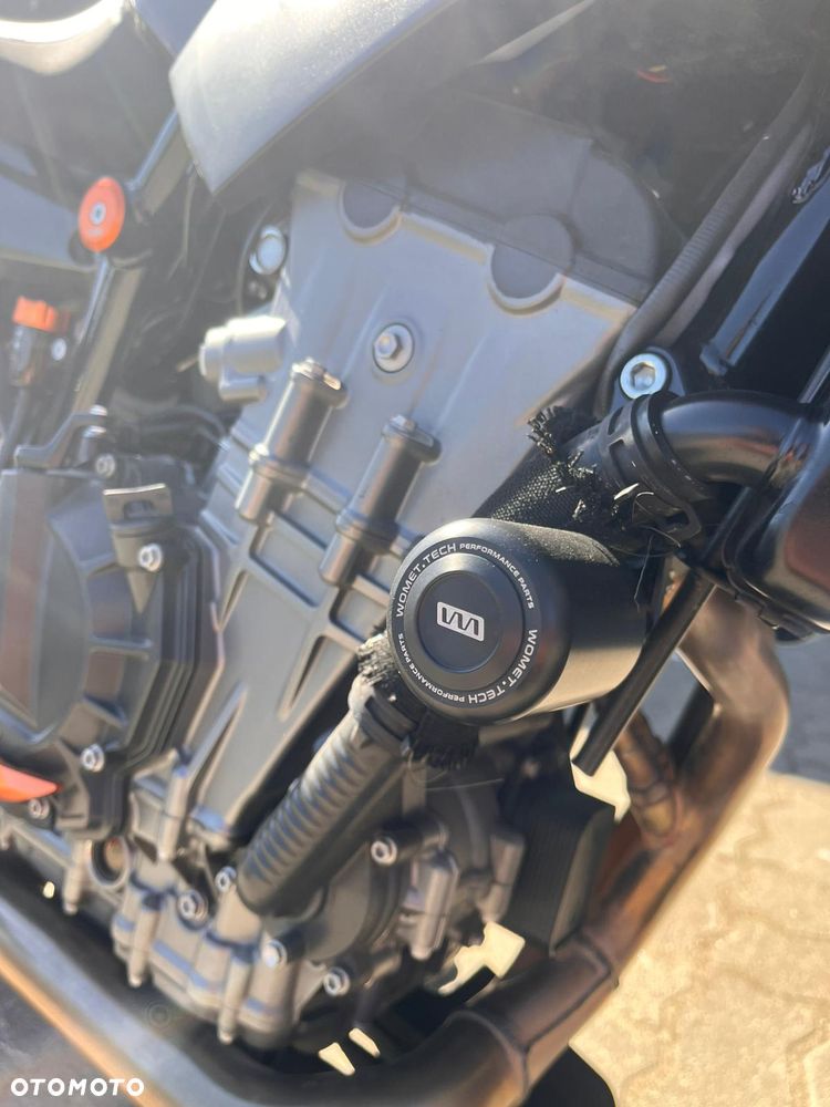 KTM Duke 790 - 15