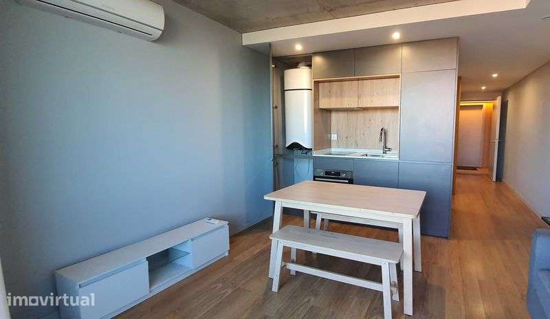Apartamento T0+1 no Centro de Aveiro - Grande imagem: 3/7