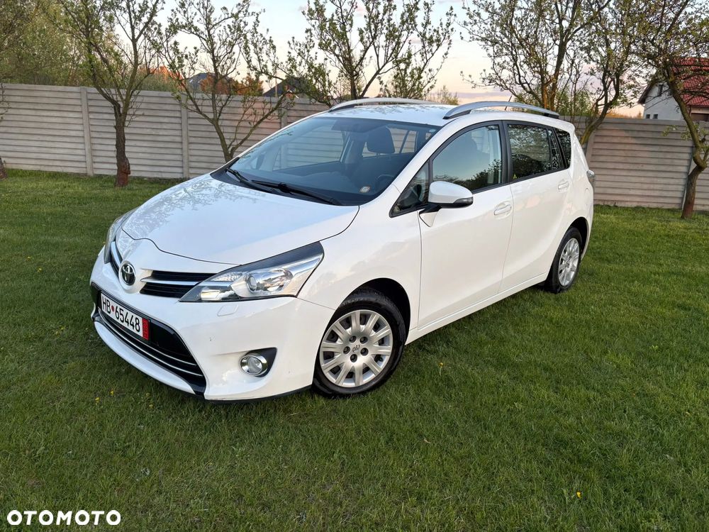 Toyota Verso 2.0 D-4D Premium 7os - 23