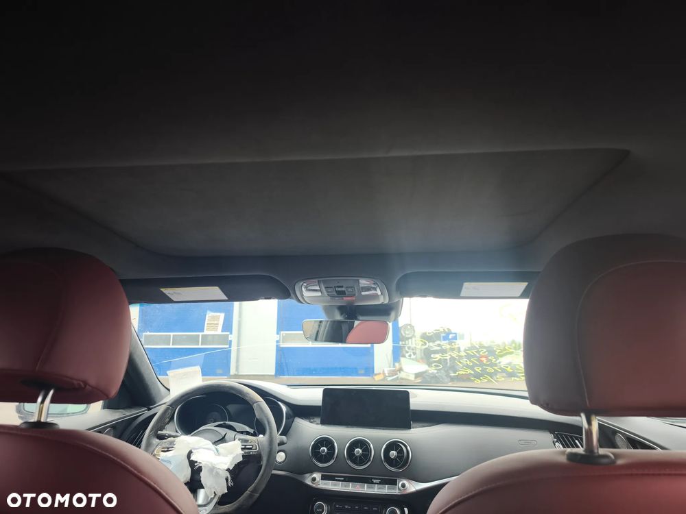 Kia Stinger 3.3 T-GDI AWD GT - 12