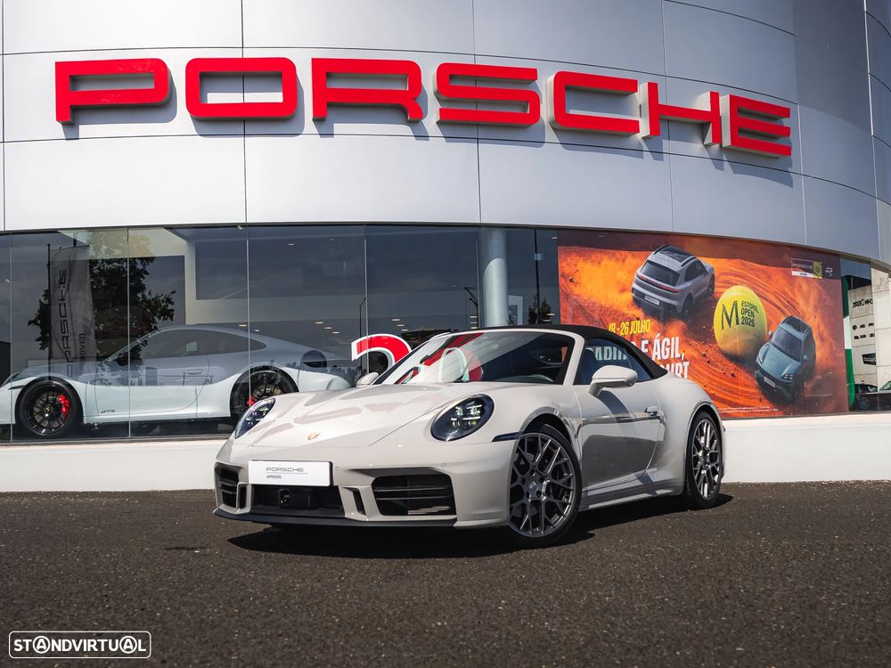 Porsche 911 (992) Carrera - 2