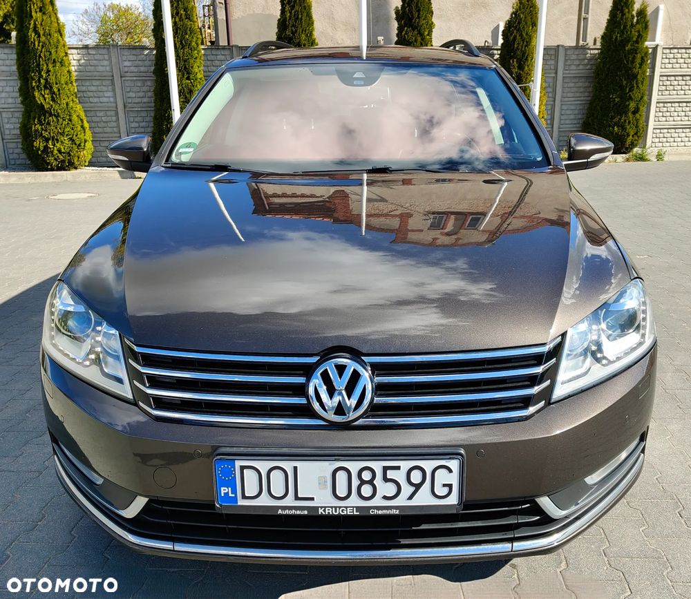 Volkswagen Passat 2.0 TDI DSG BlueMotion Technology Business Edition - 4