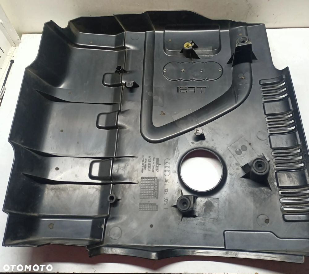 OSŁONA POKRYWA SILNIKA 06J103925L AUDI A4/B8 A5/8T 1.8TSI - 2
